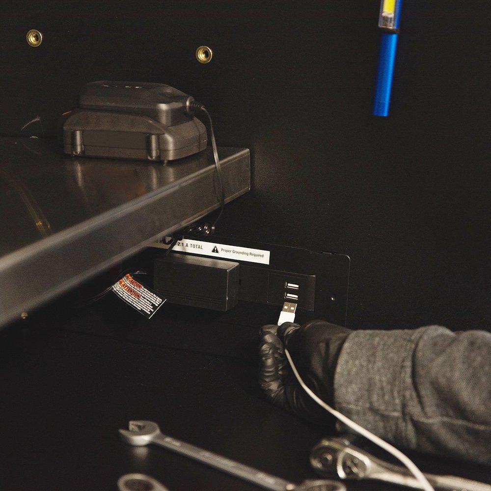 Montezuma 56" x 24" Tool Hutch And 11-Drawer Cabinet Combo